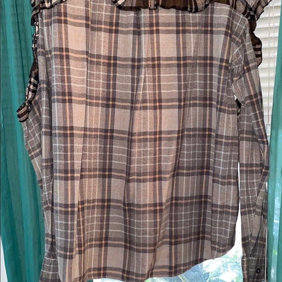 LF Western Ruffle Flannel - Picture 6 of 8